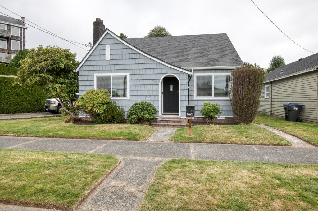 620 N Michigan&nbsp;St